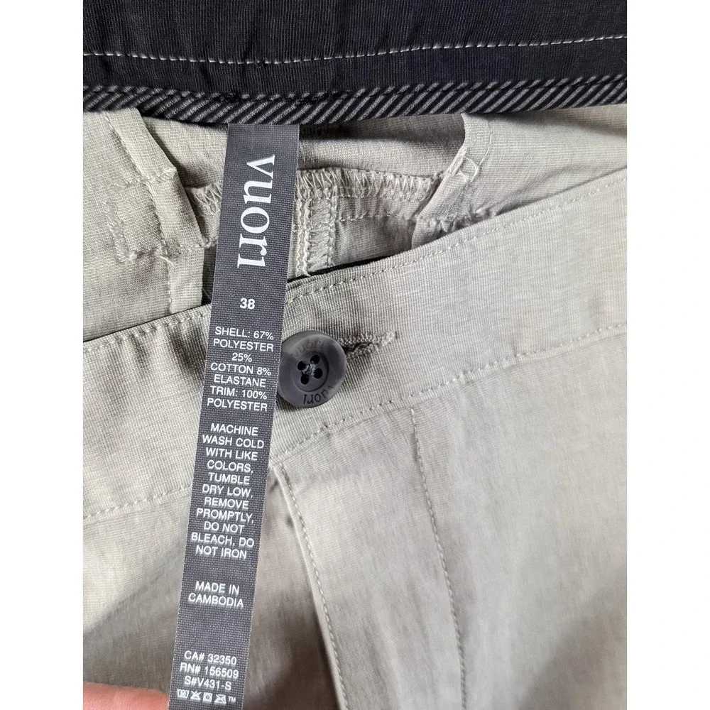 Vuori Aim Pants Men 38x30 Light Gray Stretch Slim Chino Trouser Performance V431